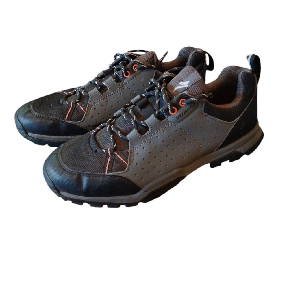 Womens Tahoe Mountain Bike shoes size 8